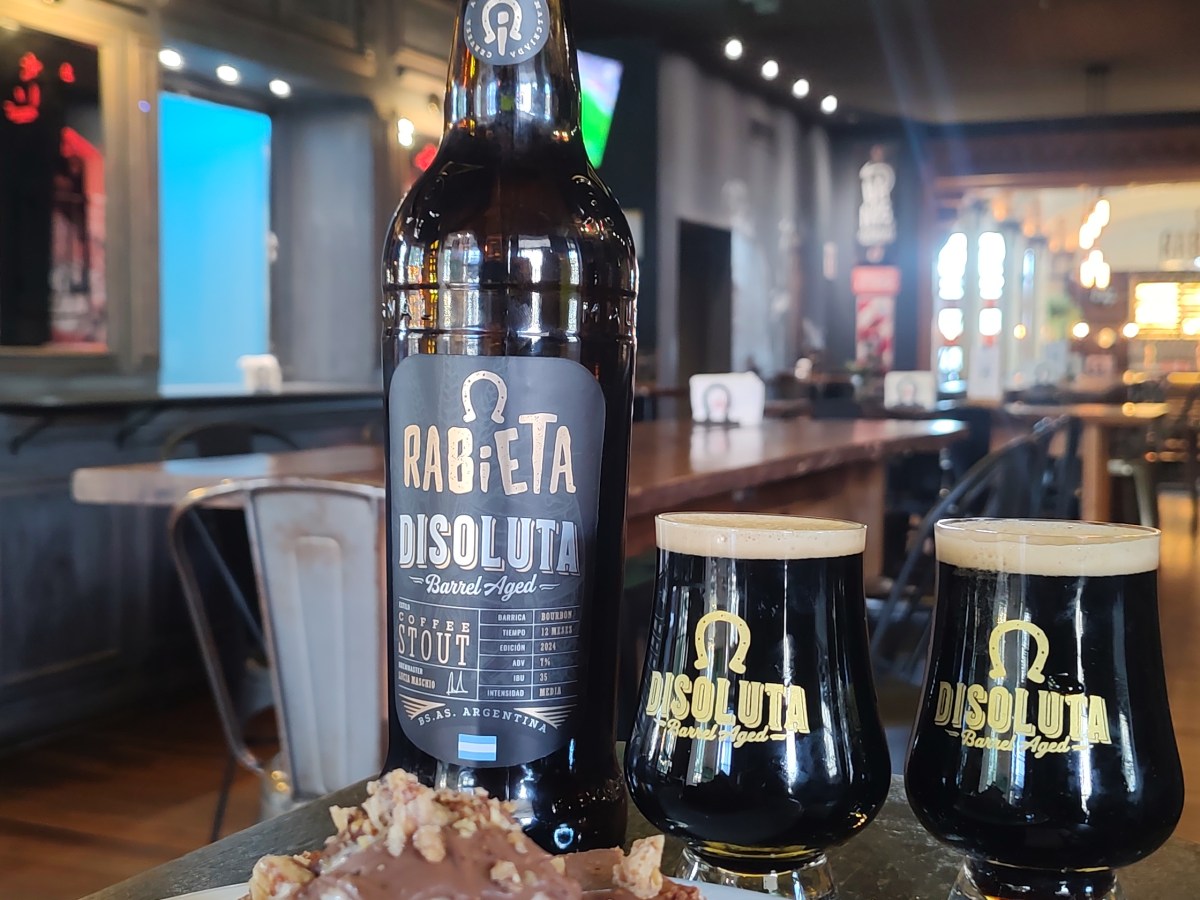 Rabieta lanza Disoluta, una Coffee Stout añejada 12 meses en barricas de&nbsp;Bourbon